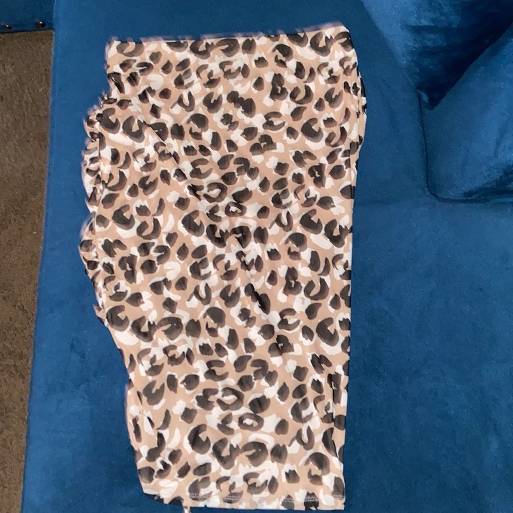 Calvin Klein Leopard Print Midi Skirt - Picture 8 of 8